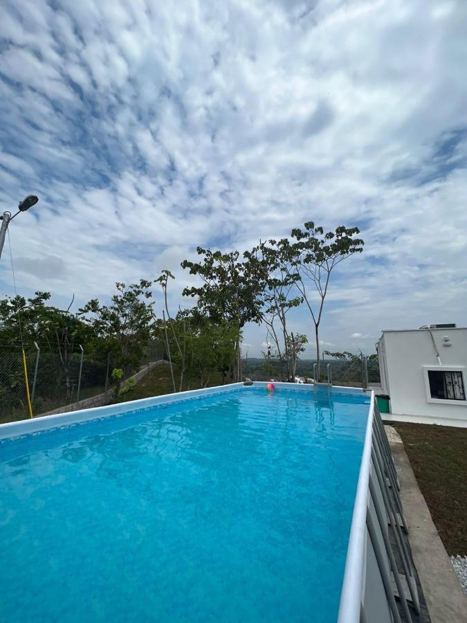 Cabana Campestre Con Piscina En La Hacienda Napoles Doradal Luaran gambar